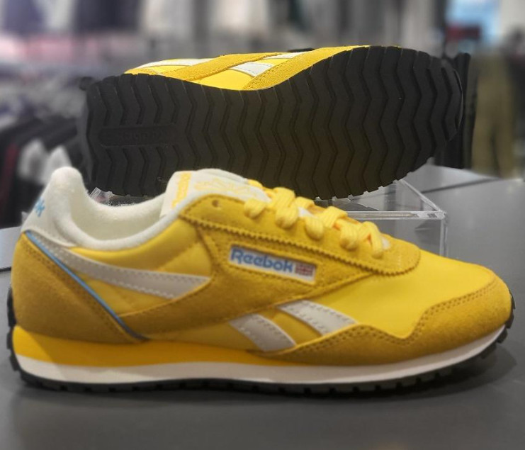 Reebok Classic AZ Yellow Women Suede Leather Retro Running Shoes