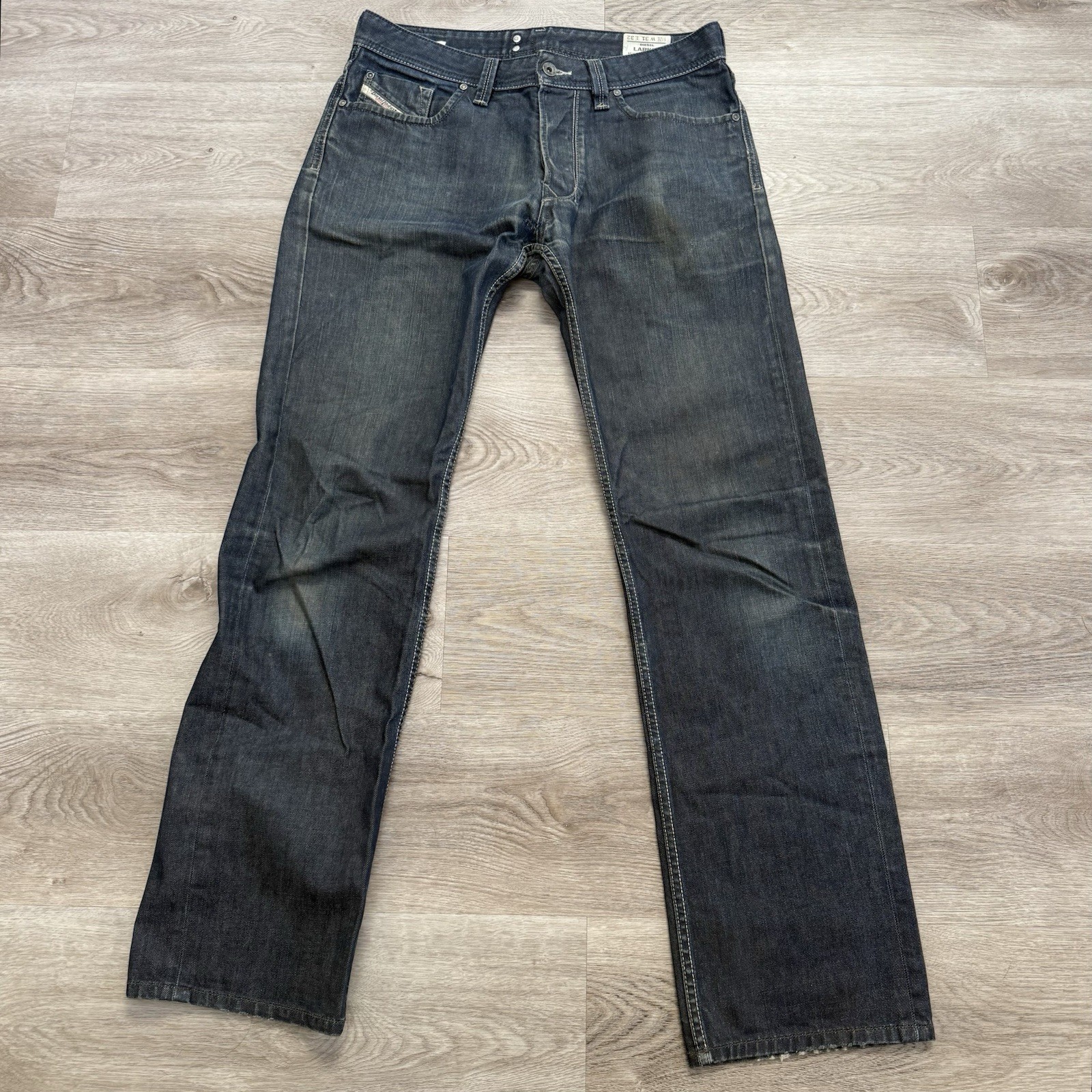 Diesel Larkee Regular Straight Jeans Mens 31×32 Blue Dark Wash 0088Z Distressed