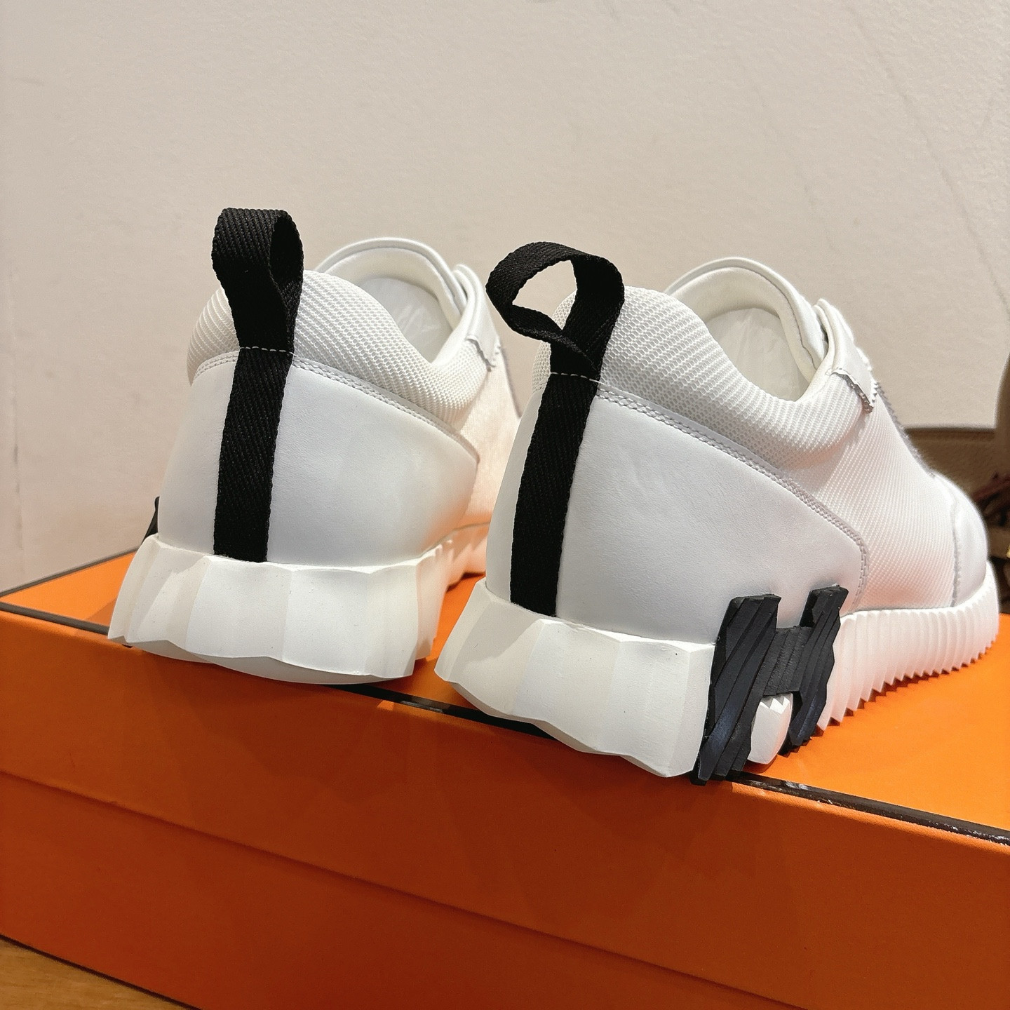 Men’s Hermes Bouncing White Leather Mesh H Sole Serrated Edge Sneakers