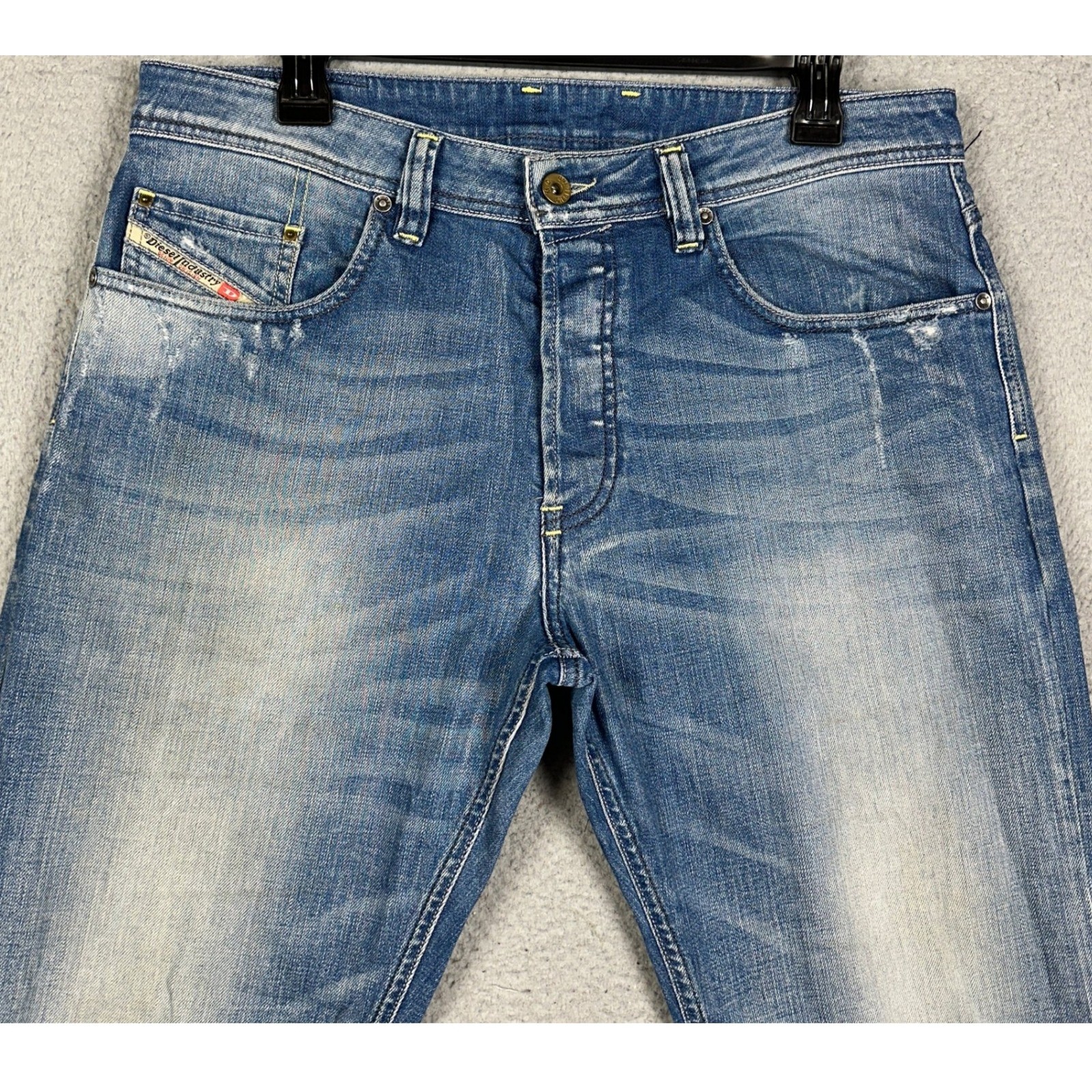 Diesel Jeans Mens 32X32 Blue Larkee-Relaxed Comfort-Straight Distressed Denim