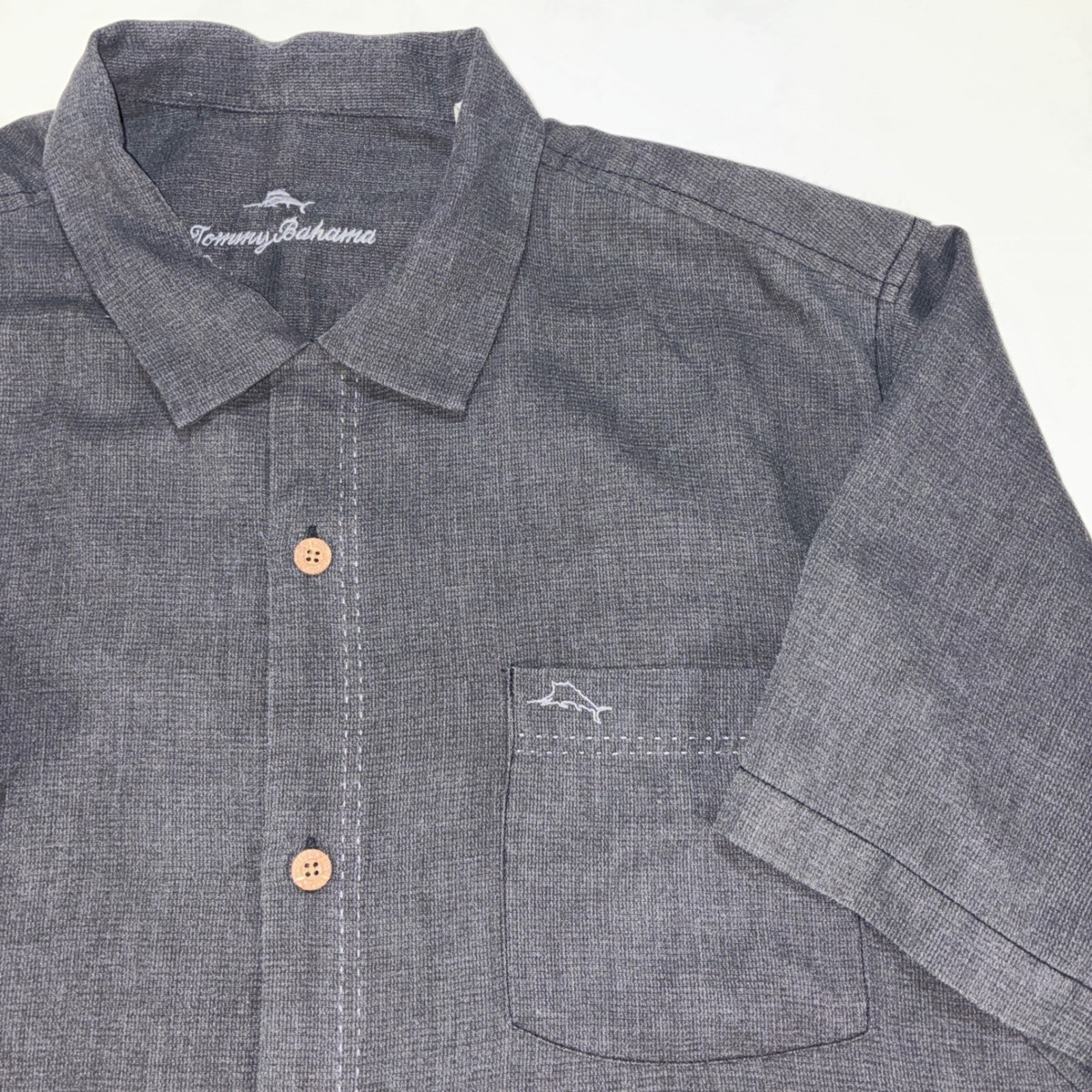 Tommy Bahama Button Up Short Sleeve Shirt Mens XL Charcoal Grey Silk Camp Marlin