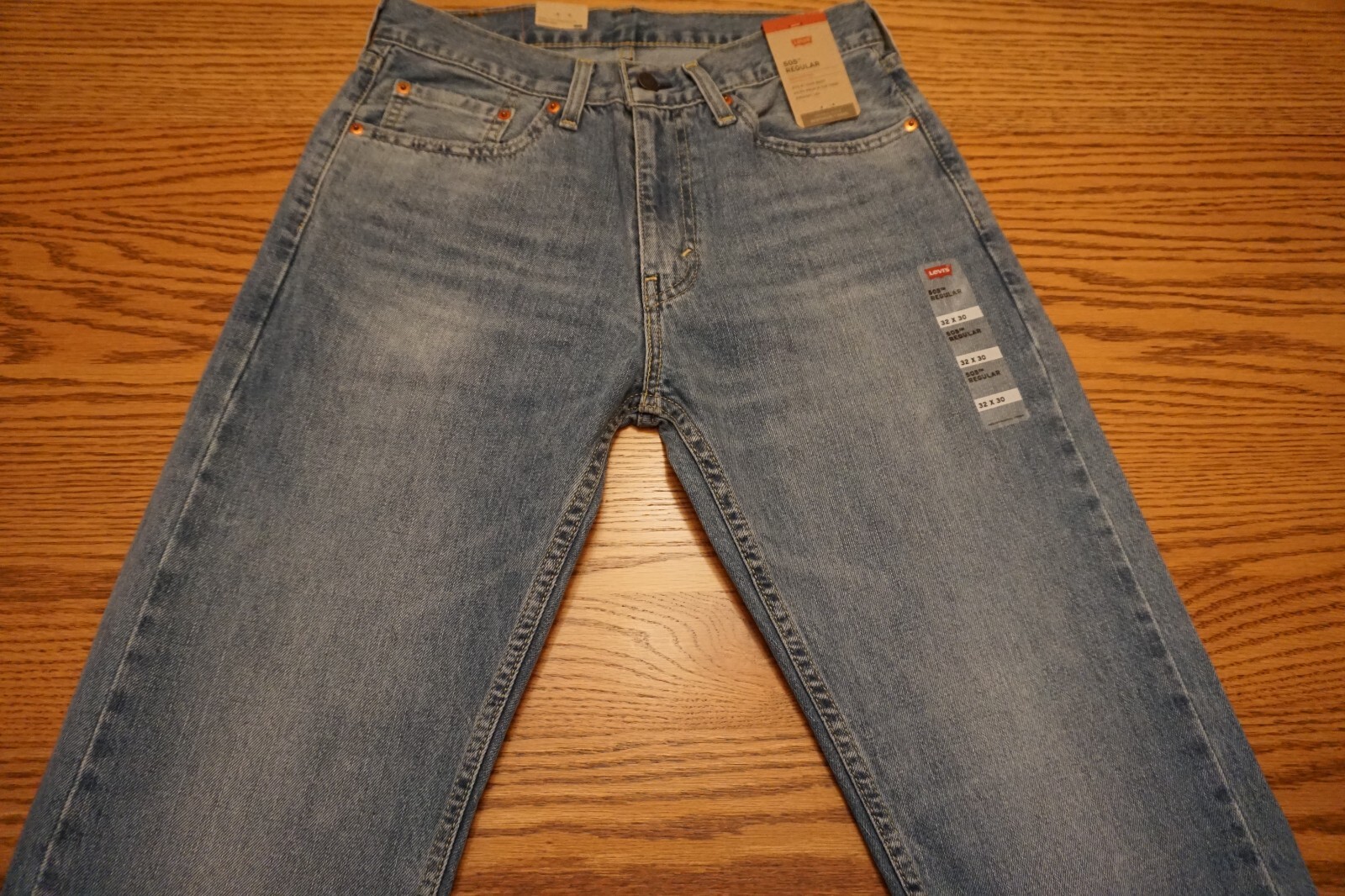 NWT MEN’S LEVI JEANS 505 Multiple Sizes Regular Fit Straight Leg At Waist $69.50