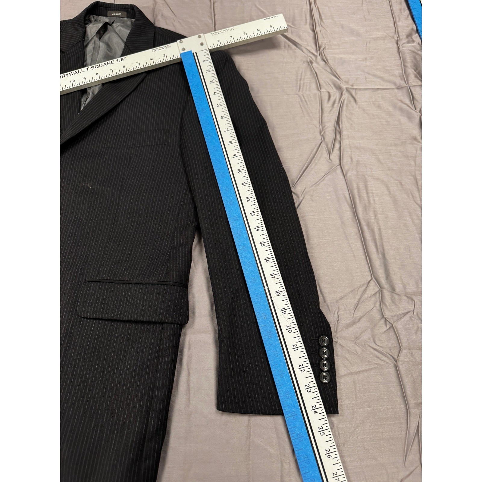 JF J. Ferrar Mens Modern Fit Pinstripe Wool Blazer Black 40SH 40 Short Jacket