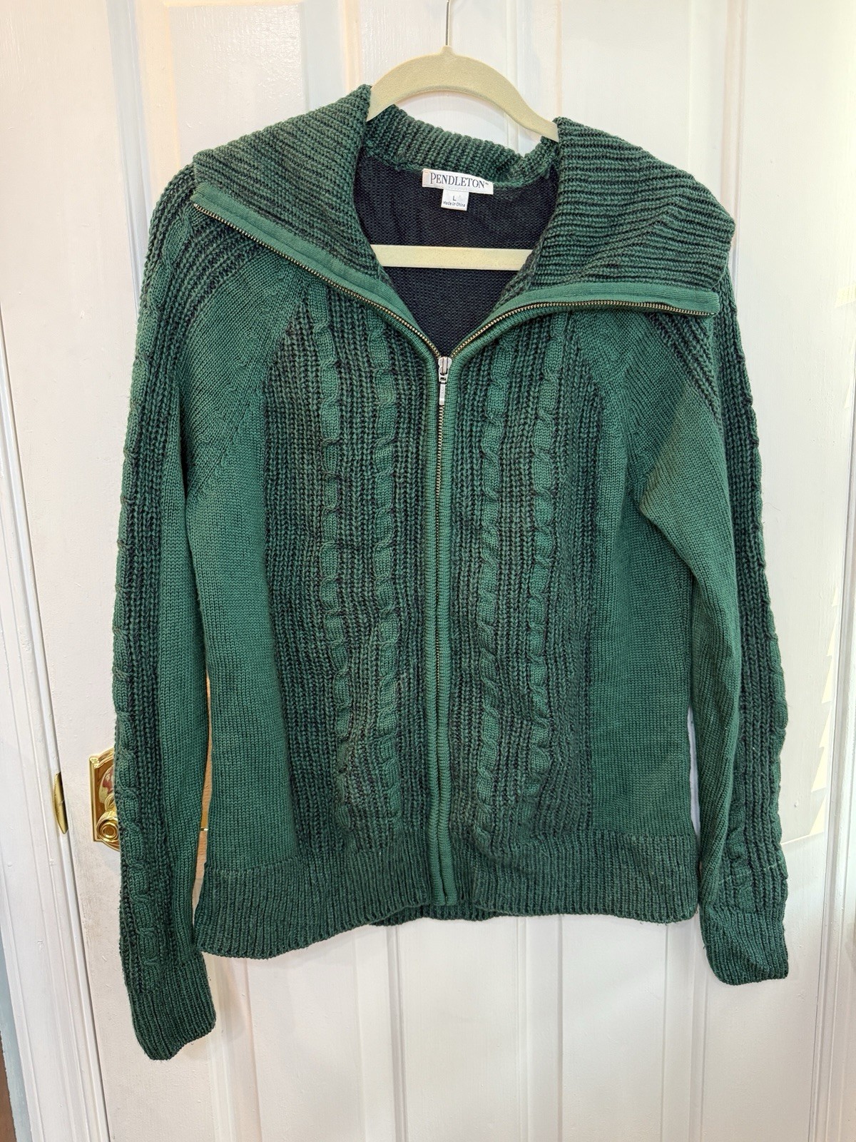 Pendleton 100% Merino Wool Green Cable Knit Full Zip Sweater Women’s Size Large