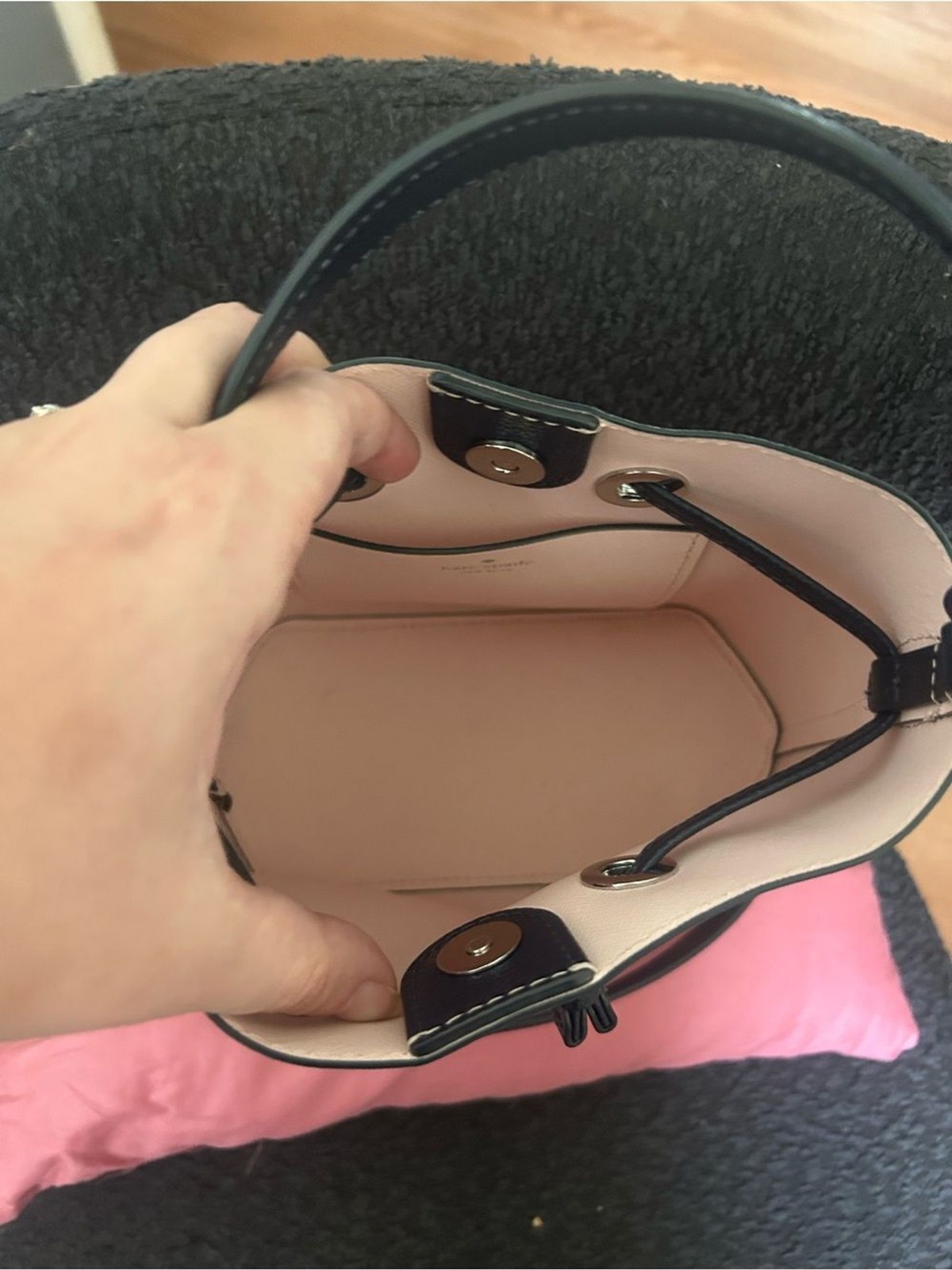 NWOT Kate Spade Eva Lemon Zest Small Bucket Bag