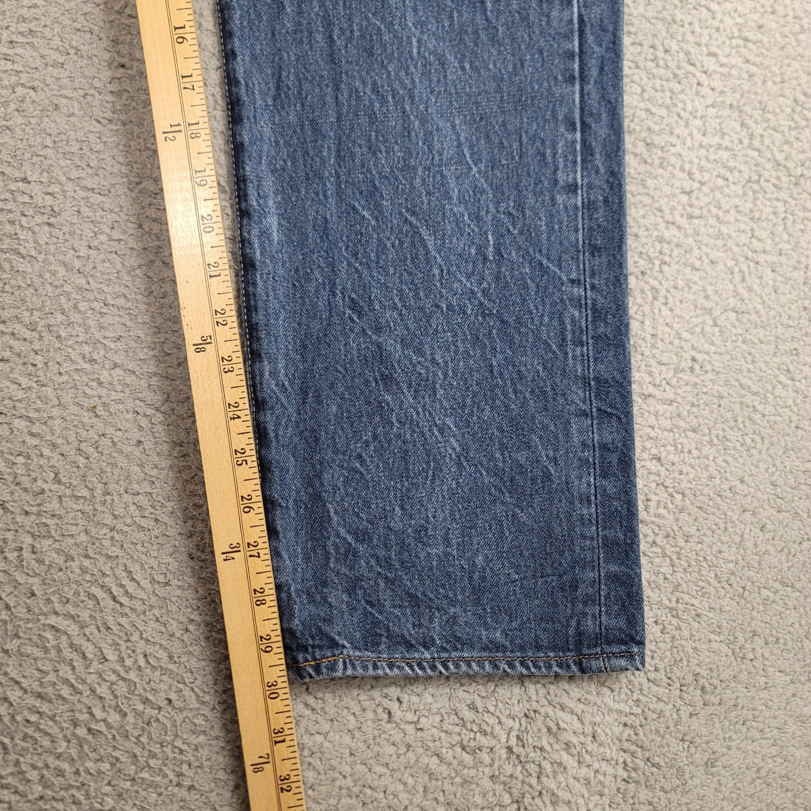 Levi’s 501 Original Shrink To Fit Jeans Men’s 33×30 Blue Button Fly Denim