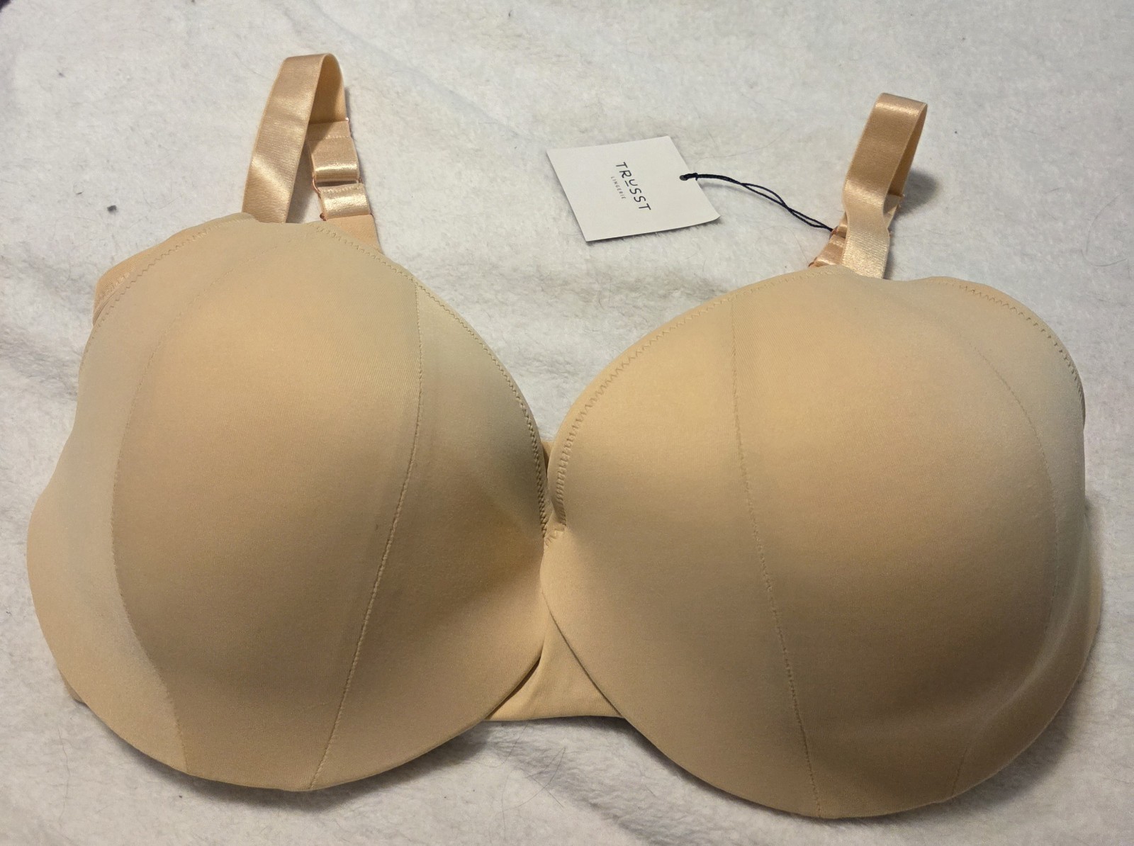 NWT Beige Trusst Lingerie Molded Underwire 34G Bra Nylon Elastane
