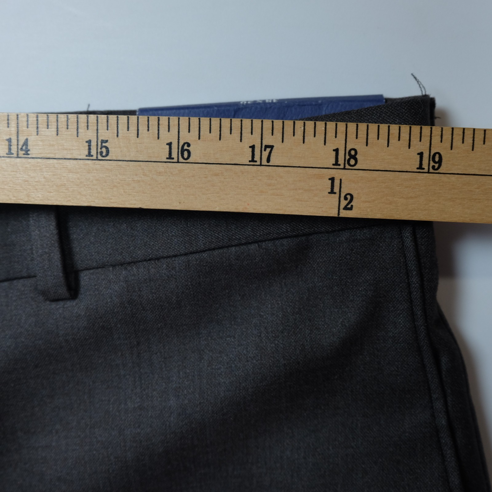 NEW Croft Barrow Flat Front Wrinkle Resistant Pants Mens 38×29 Gray Classic Fit