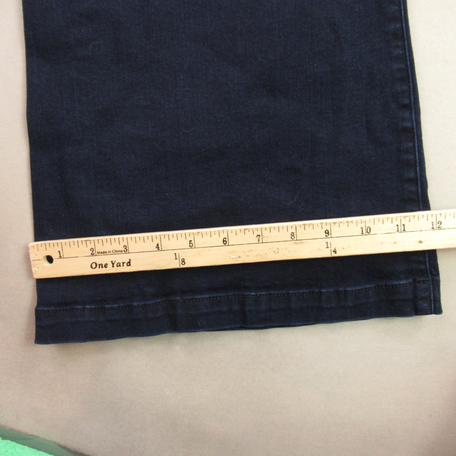 Torrid Jeans Womens 024 Regular Wide Leg Pockets Blue Denim Bombshell Flare