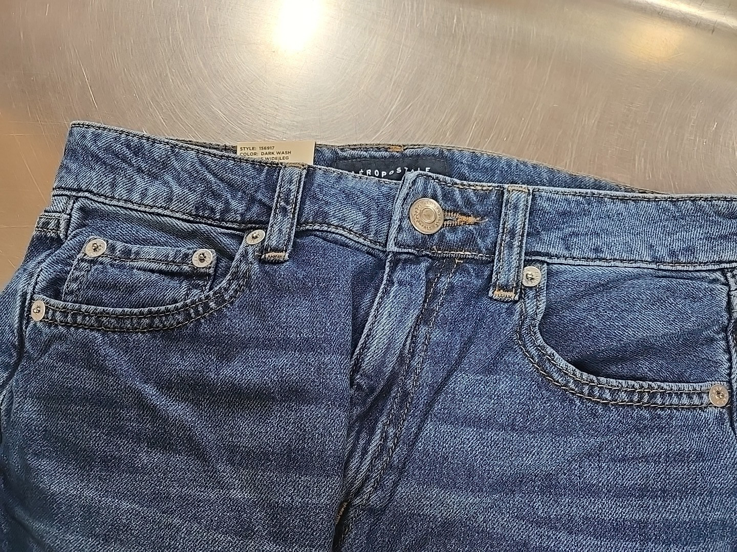 NWT: Women’s Aeropostale High Rise Wide Leg Jeans – 2 Colors – Many Sizes