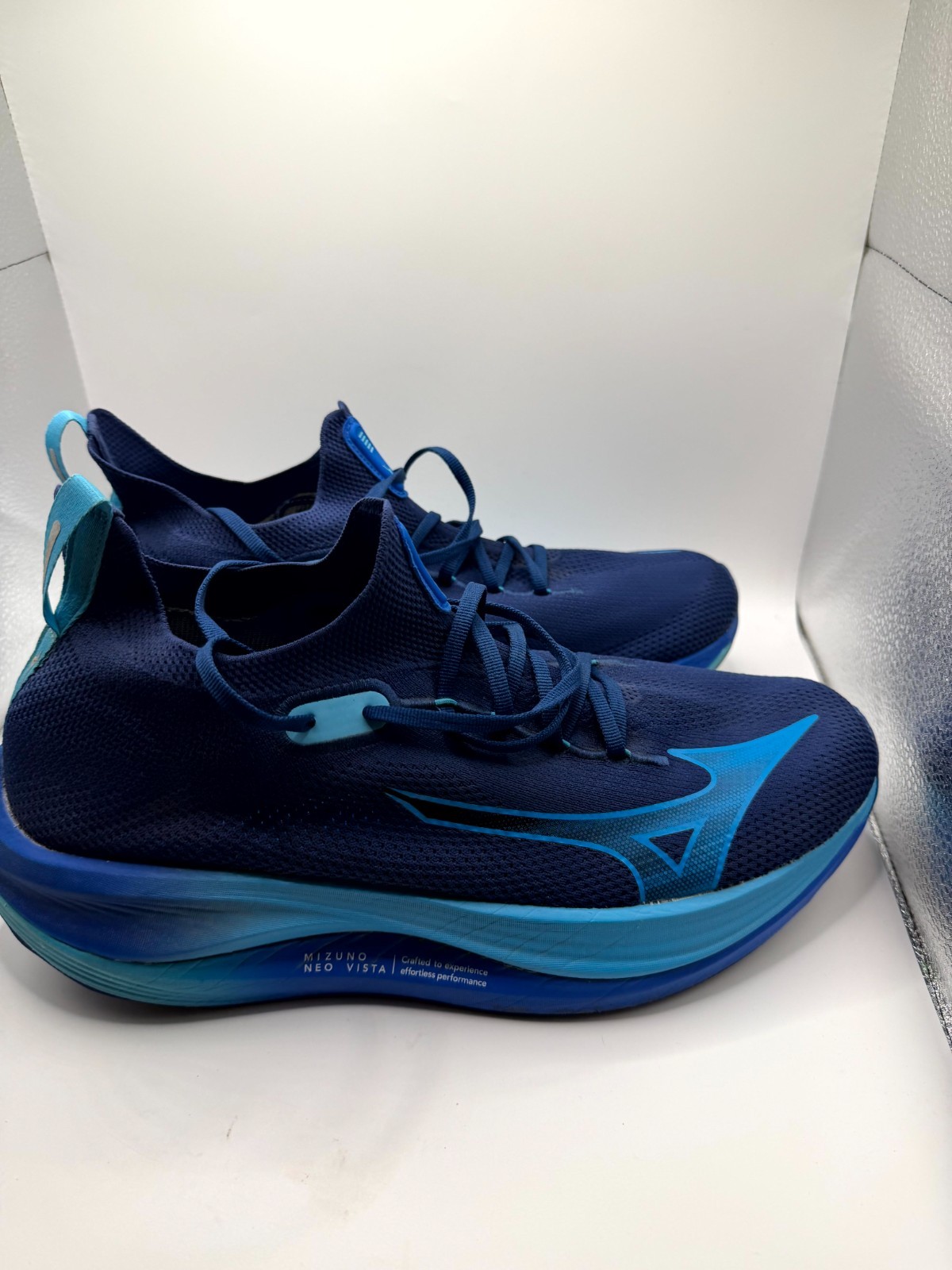 Mizuno Neo Vista 411460-5YRB Mens 12 Sneaker Estate Blue River Running Shoes