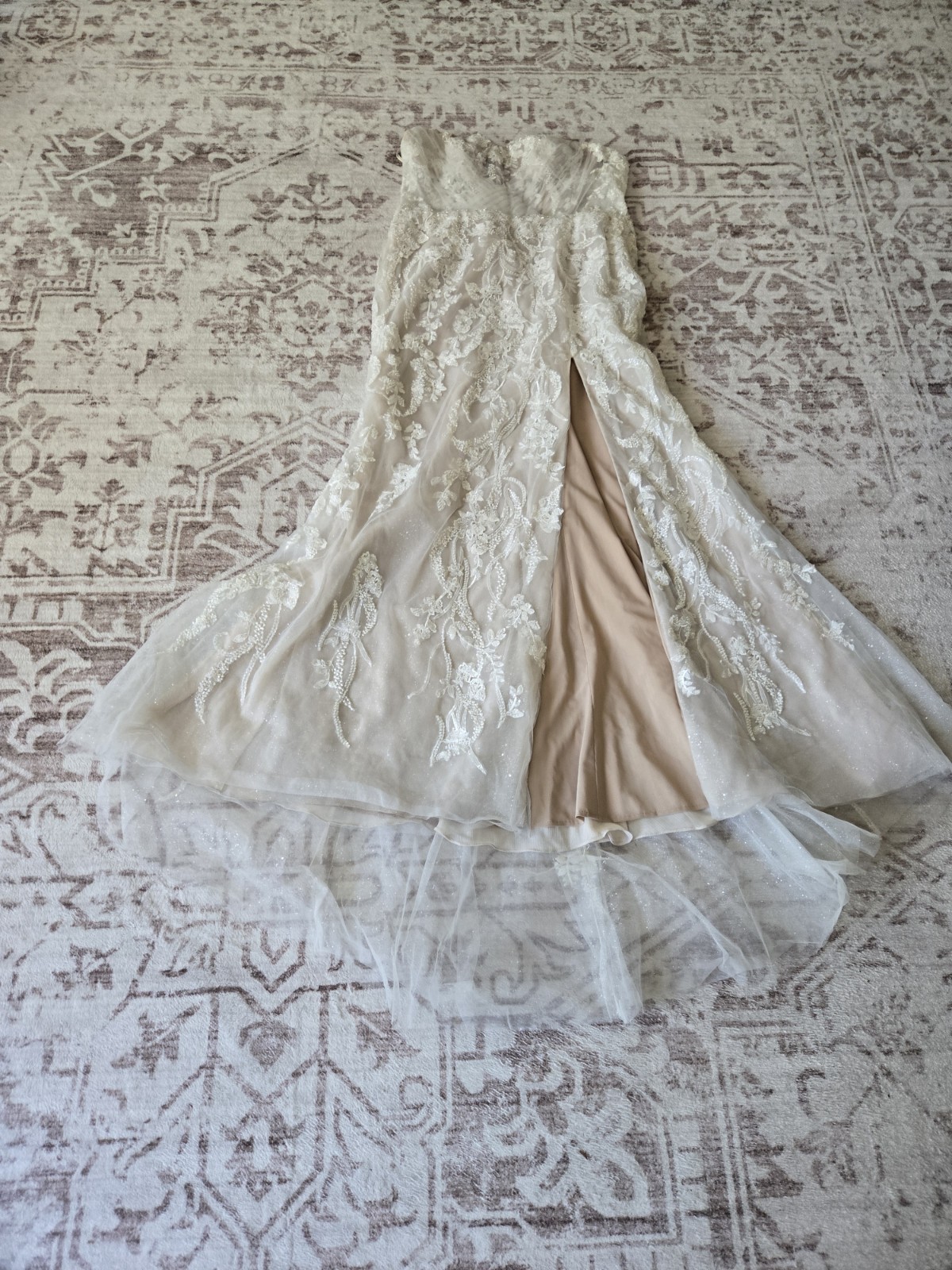 Beautiful Wedding Dress Size SEE Measurements