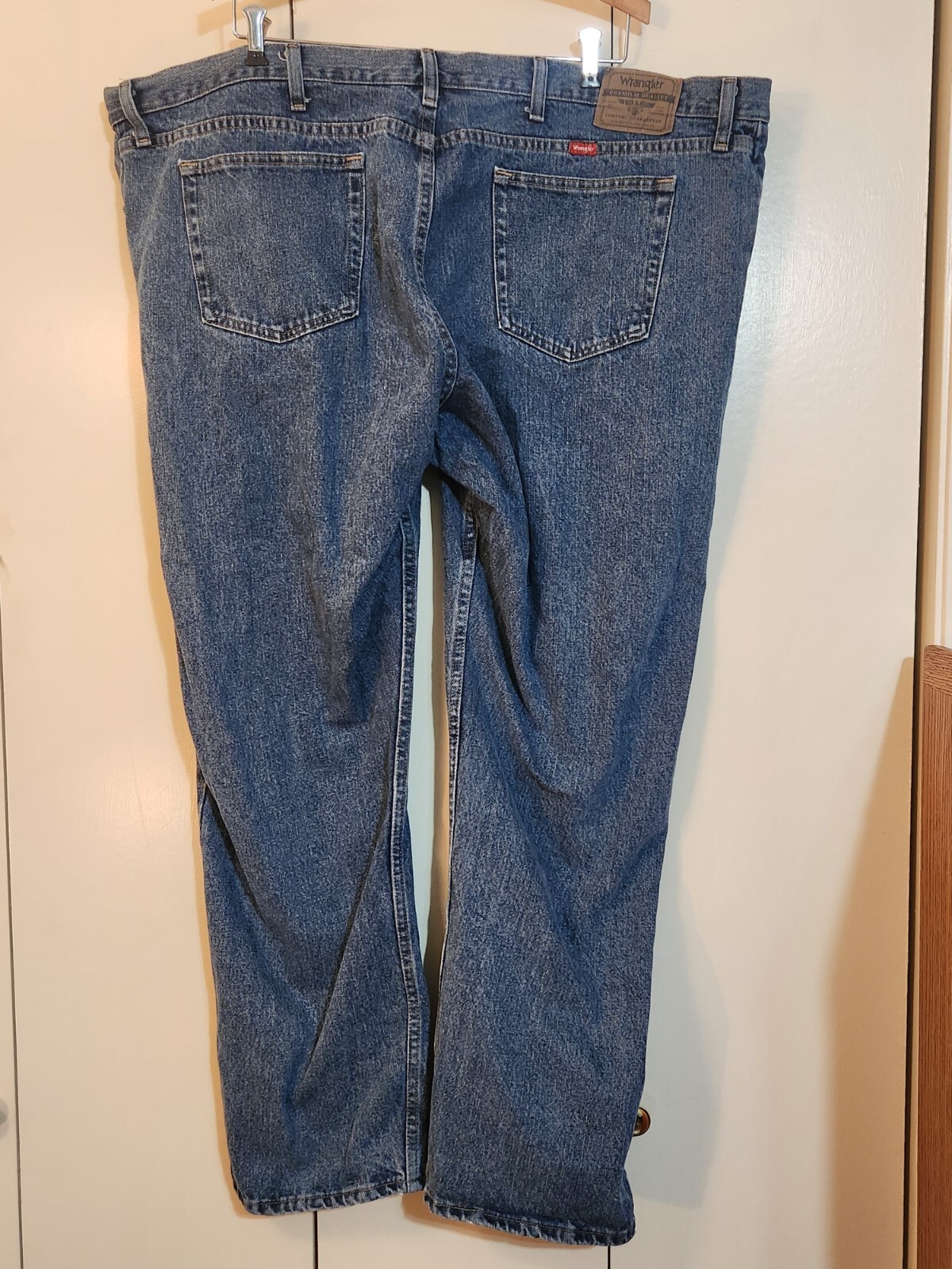 Wrangler 46×32 Five Star Premium Denim, Relaxed Fit Jeans, 97601VR, 46 x 32