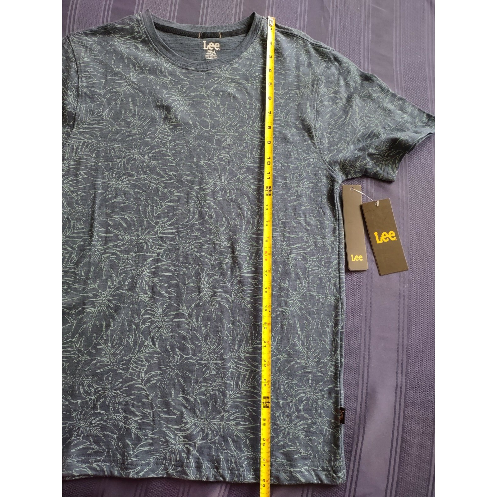 Lee T-Shirt Men’s Small Tropical Palm Leaf Print Ink Blue Regular Fit Tee Soft