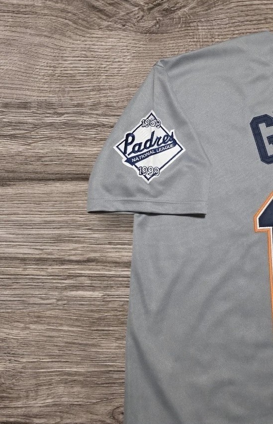 Tony Gwynn San Diego Padres 1999 Alternate Gray Men’s Baseball Jersey (M-2XL)
