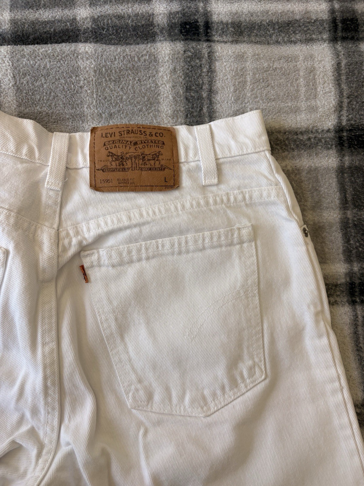 Levi’s Women’s Size 12 Long Cotton Orange Tab 950 Jeans Relaxed Fit Tapered Leg