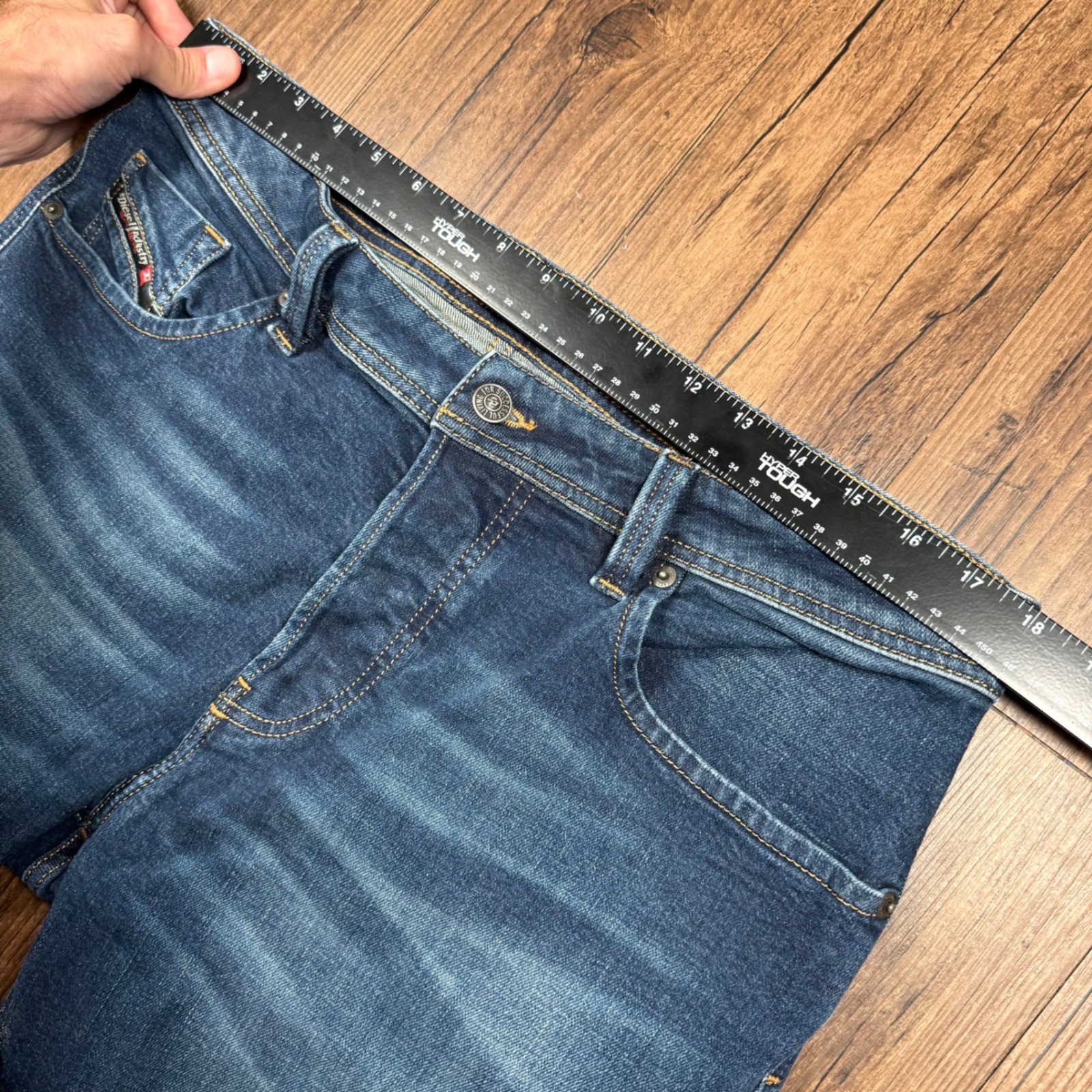 Diesel Larkee Jeans Mens 36×30 Blue Denim Straight Leg Medium Wash Stretch R19HN