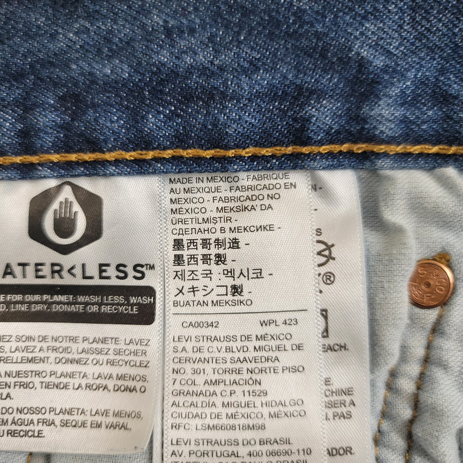 Levi’s 501 Original Shrink To Fit Jeans Men’s 33×30 Blue Button Fly Denim