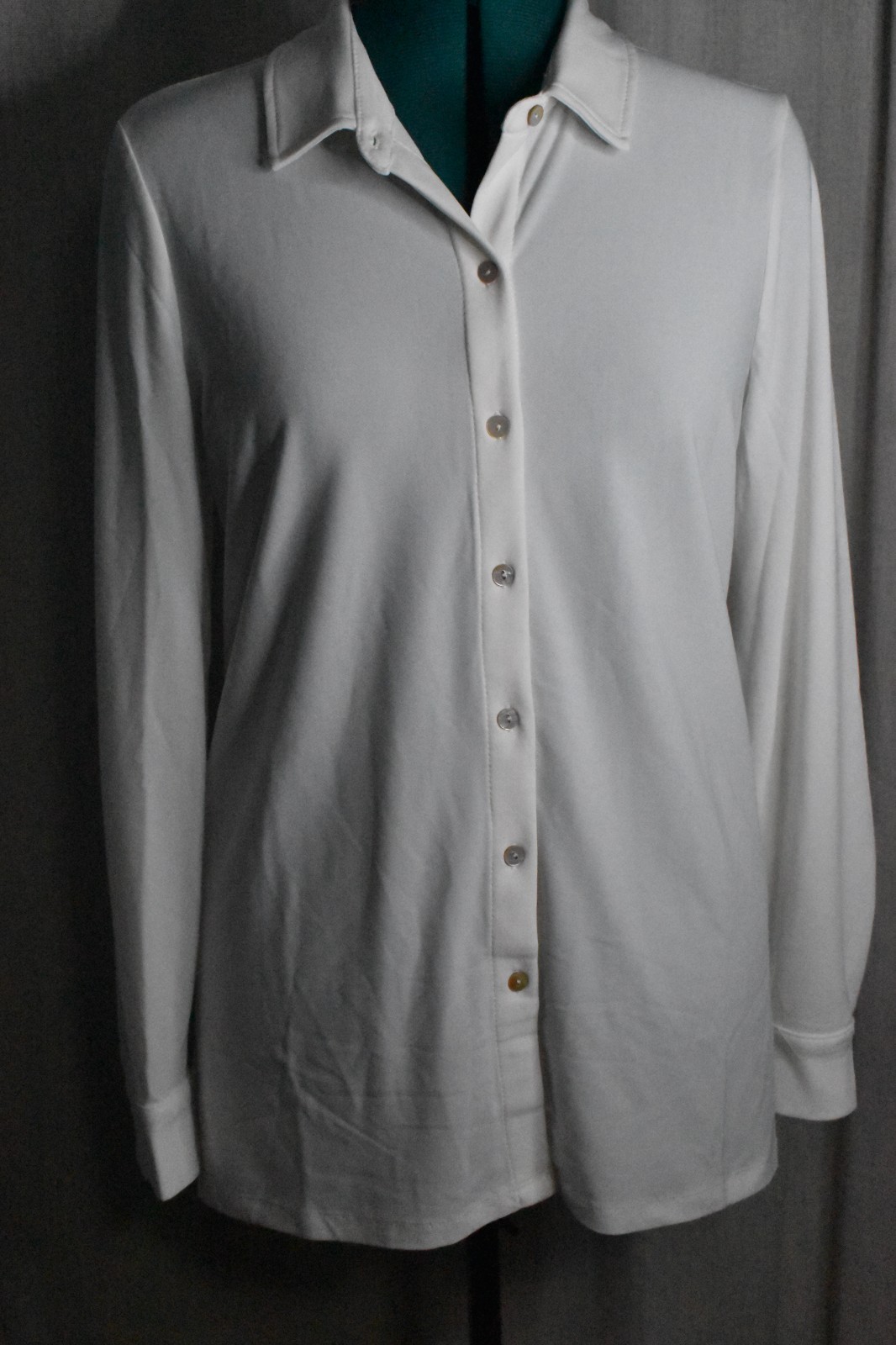 Dennis Basso Caviar Crepe Knit Button Front Big Shirt Hi-Low Hem Size S A619771