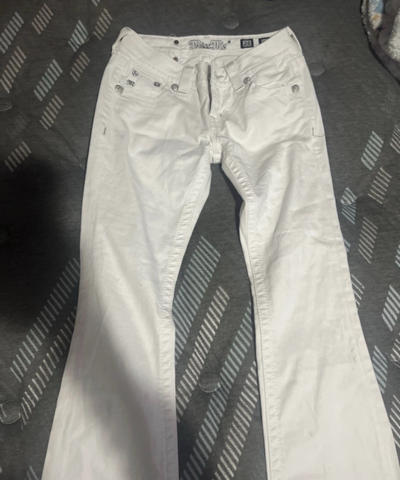Miss Me White Bootcut Jeans Womens Slim Mid Rise Rhinestone 5-Pocket Denim