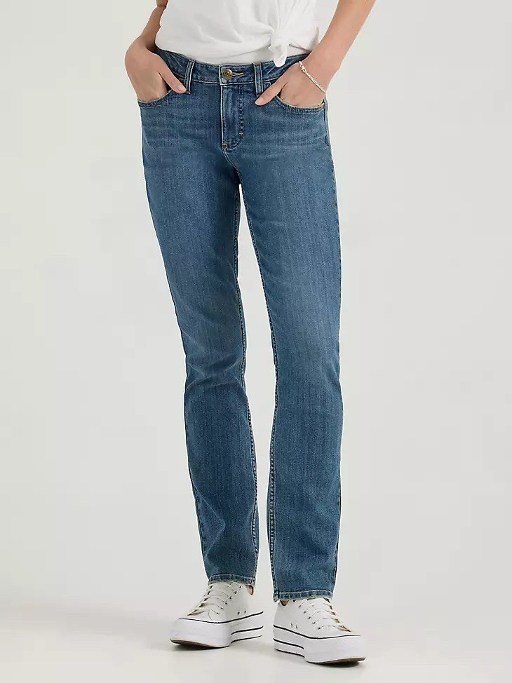 Lee Regular Fit Blue Medium Wash Cotton Denim Jeans 5-Pocket Button Zip