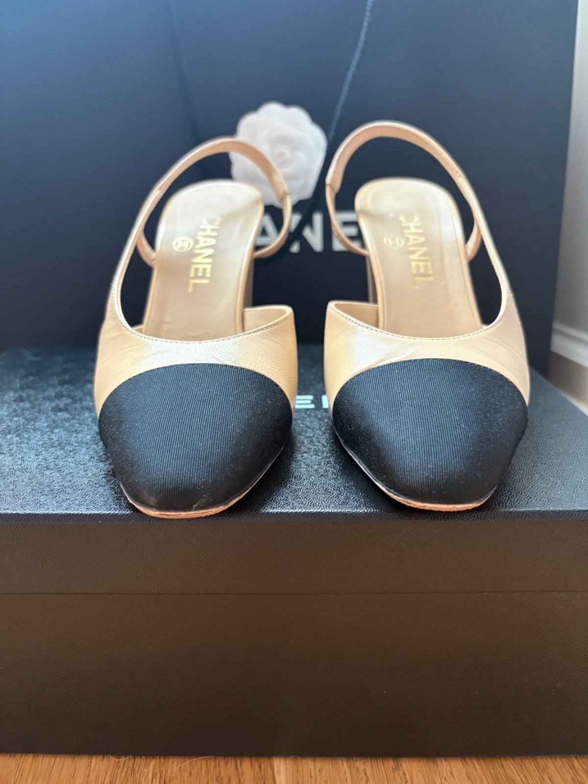 Chanel Slingbacks Goatskin Grosgrain Beige and Black 37.5 (US 7) 3.5 heel