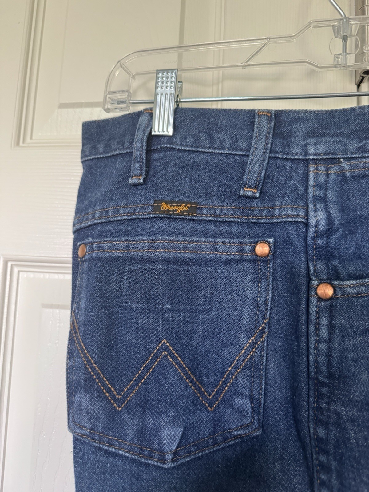 Wrangler Cowboy Cut Men’s Blue Medium Wash Denim Slim Straight Jeans 5-Pocket