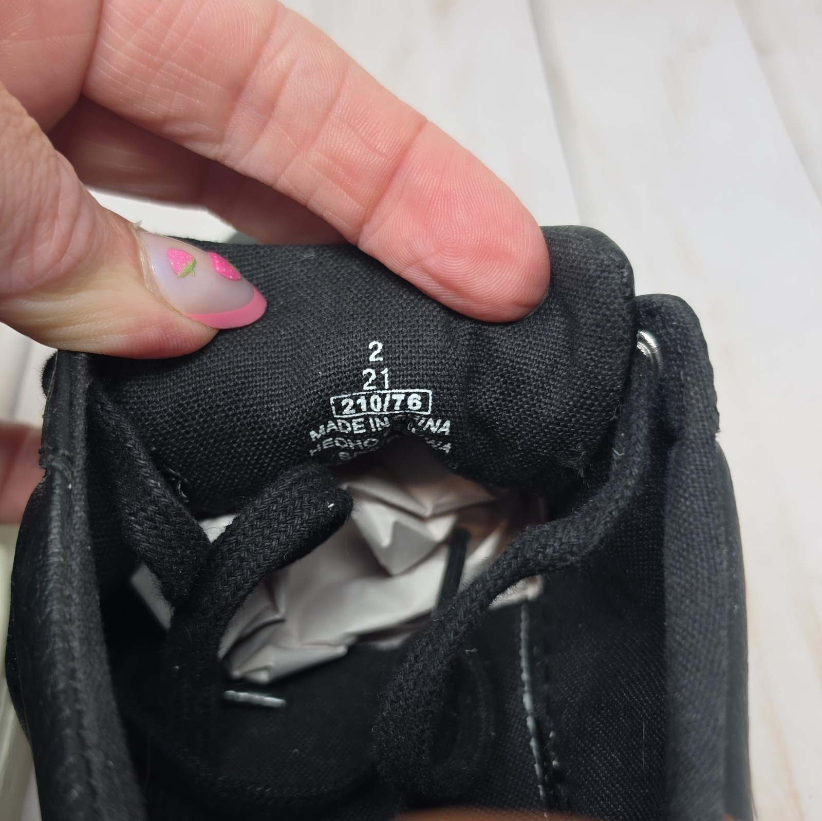 Old Navy Unisex Kids Faux Leather Low Top Lace-Up Sneakers Black/Brown US 2