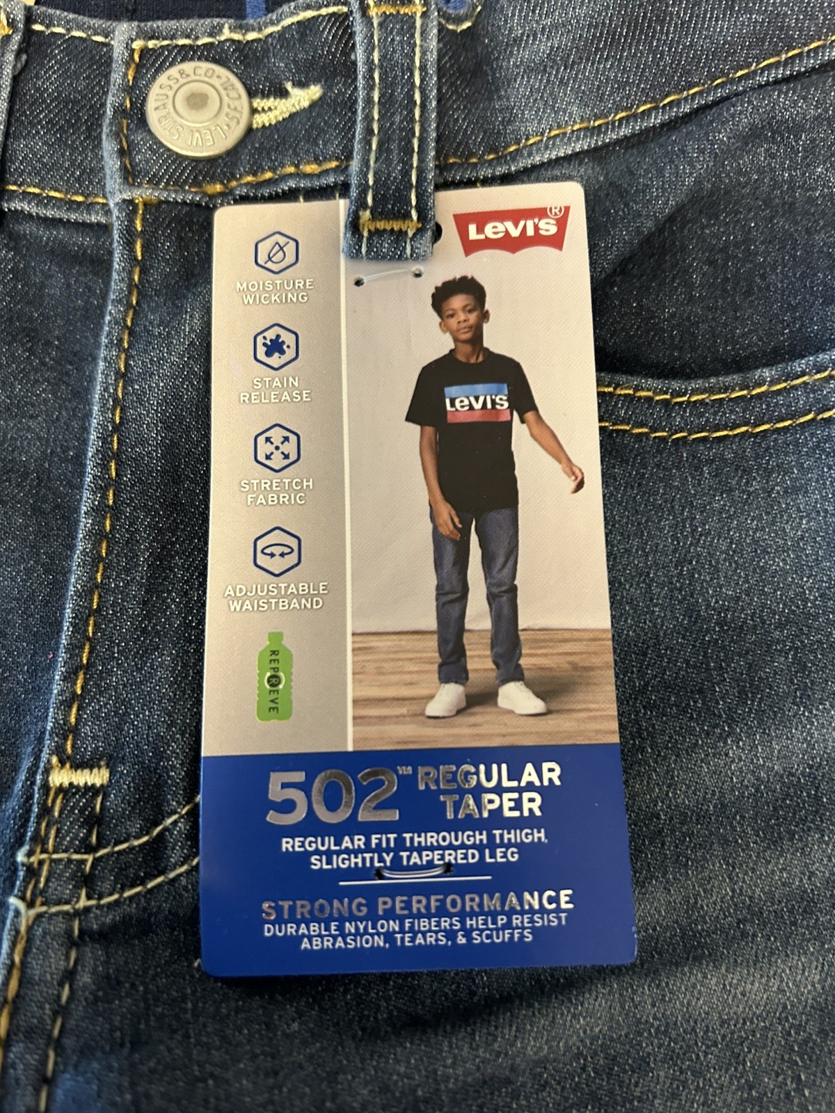 NWT Levi’s Boys’ 502 Regular 6 Taper Fit Performance Jeans 6 Adjustable/Stretch