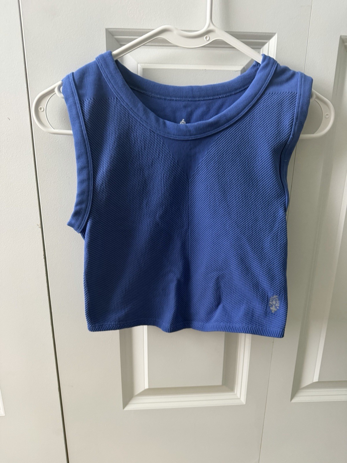 Free People Movement Crop Muscle Tank Blue Size M/L