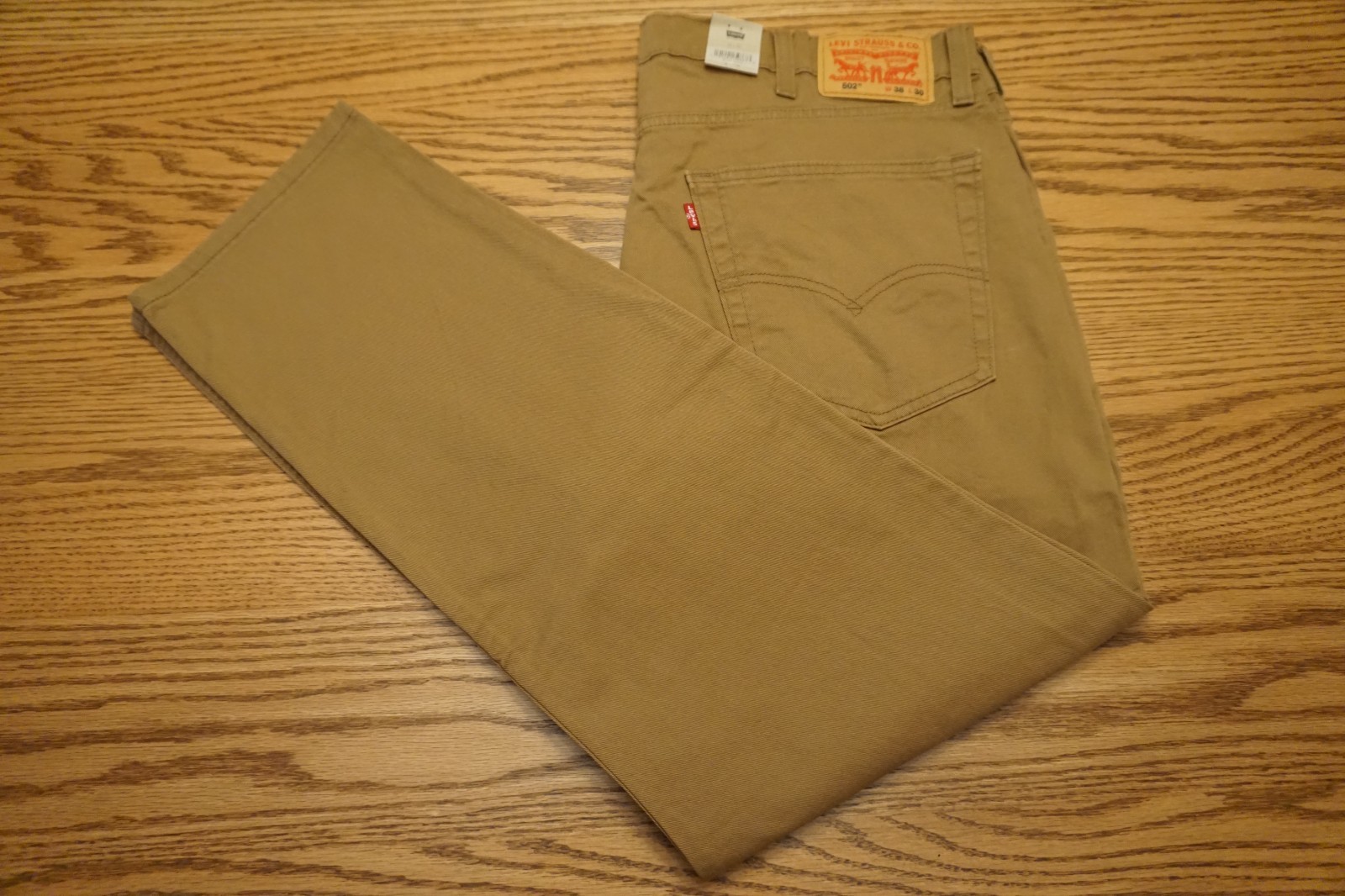 NWT MEN’S LEVI JEANS PANTS 502 Multiple Sizes Taper Stretch Tan Brown $69.50