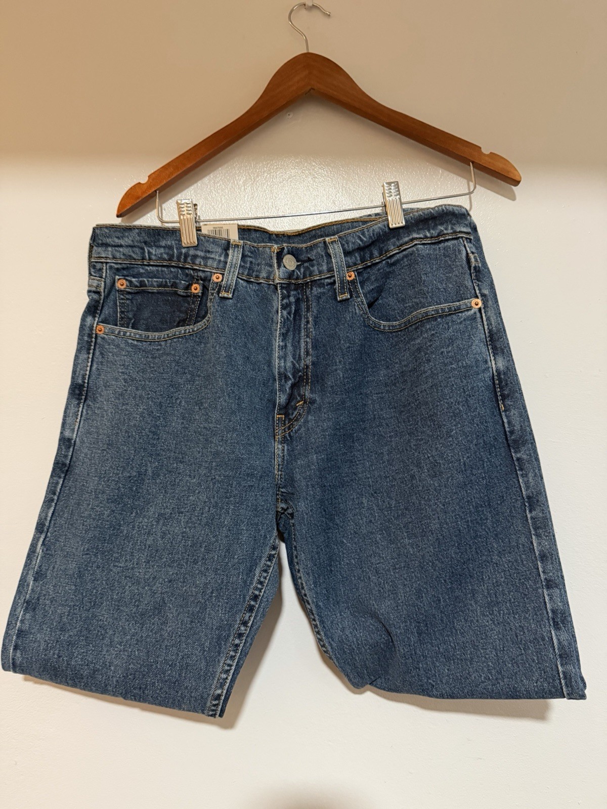 Levi’s Men’s Taper Blue Medium Wash Stretch Denim Jeans Low Rise 5-Pocket