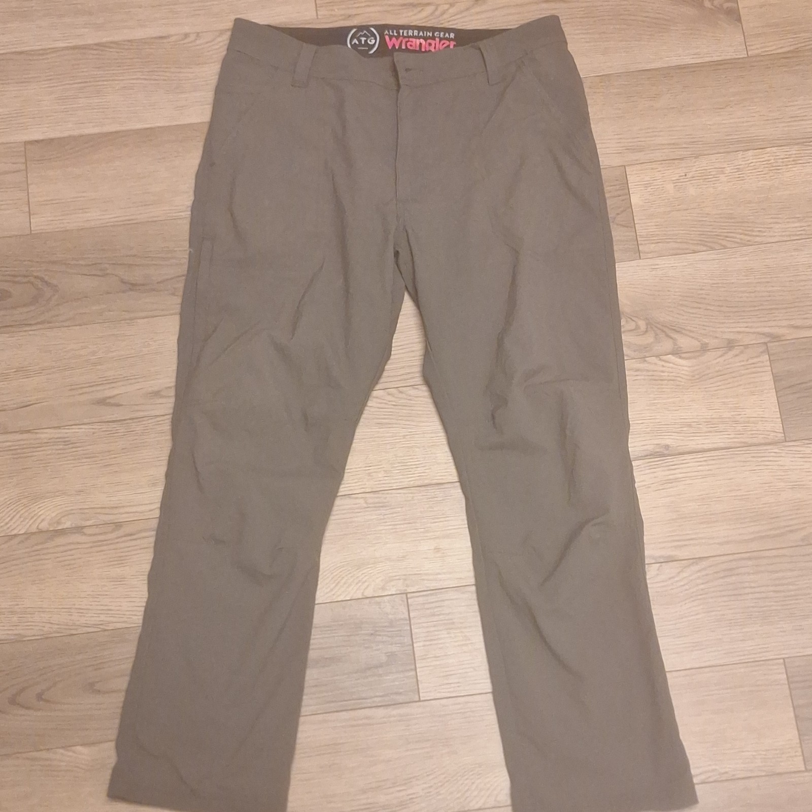 Wrangler ATG All Terrain Gear Men’s Gray Hiking Pants 34×32 Straight Stretch