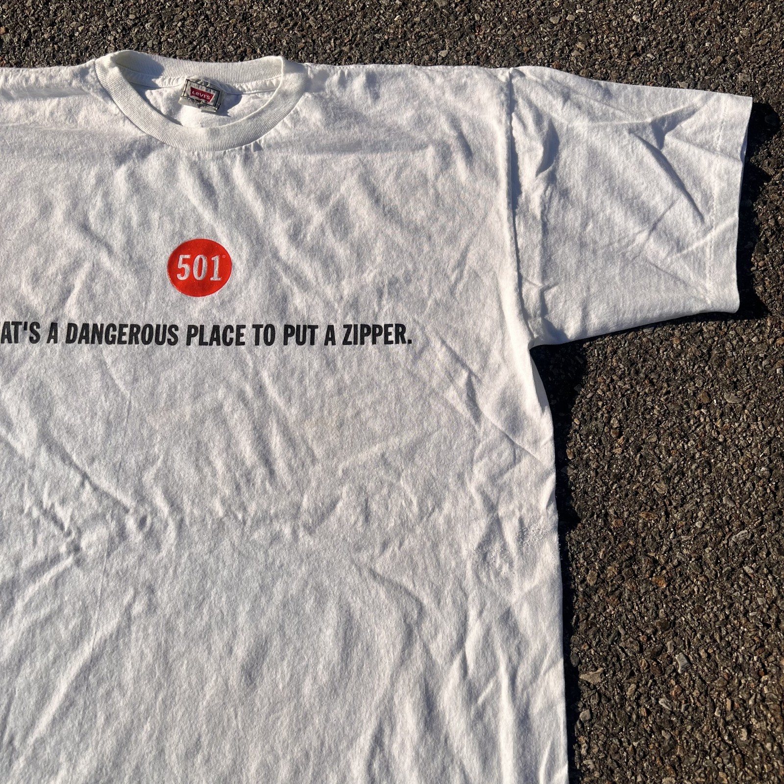 VTG 90s Levis 501 Button Fly Promo Shirt Sz M White Zipper Graphic Single Stitch
