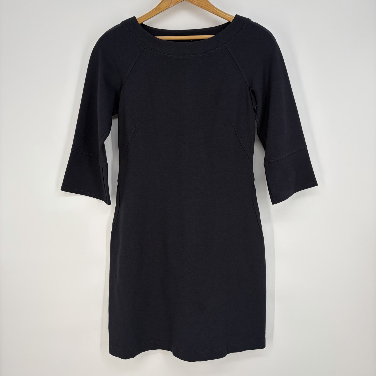 Theory Shift Dress 6 Navy 3/4 Sleeve Fitted Boatneck Timeless Career Capsule