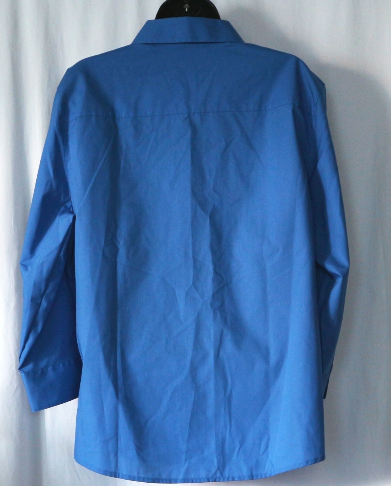 FOXCROFT NYC Blue Wrinkle Free Side Slits 47 In Chst 27.5 In Lng Sz 16 EXC