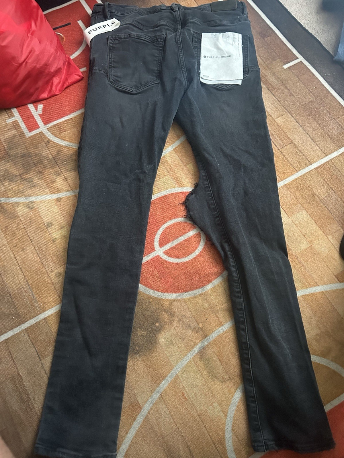 Purple Brand Men’s Black Slim Skinny Distressed Button Fly 5-Pocket Jeans 32