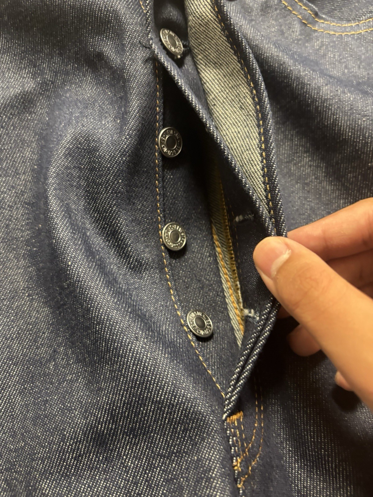 Levi’s 501 Men’s shrink to fit Blue Denim Straight Jeans (read description)