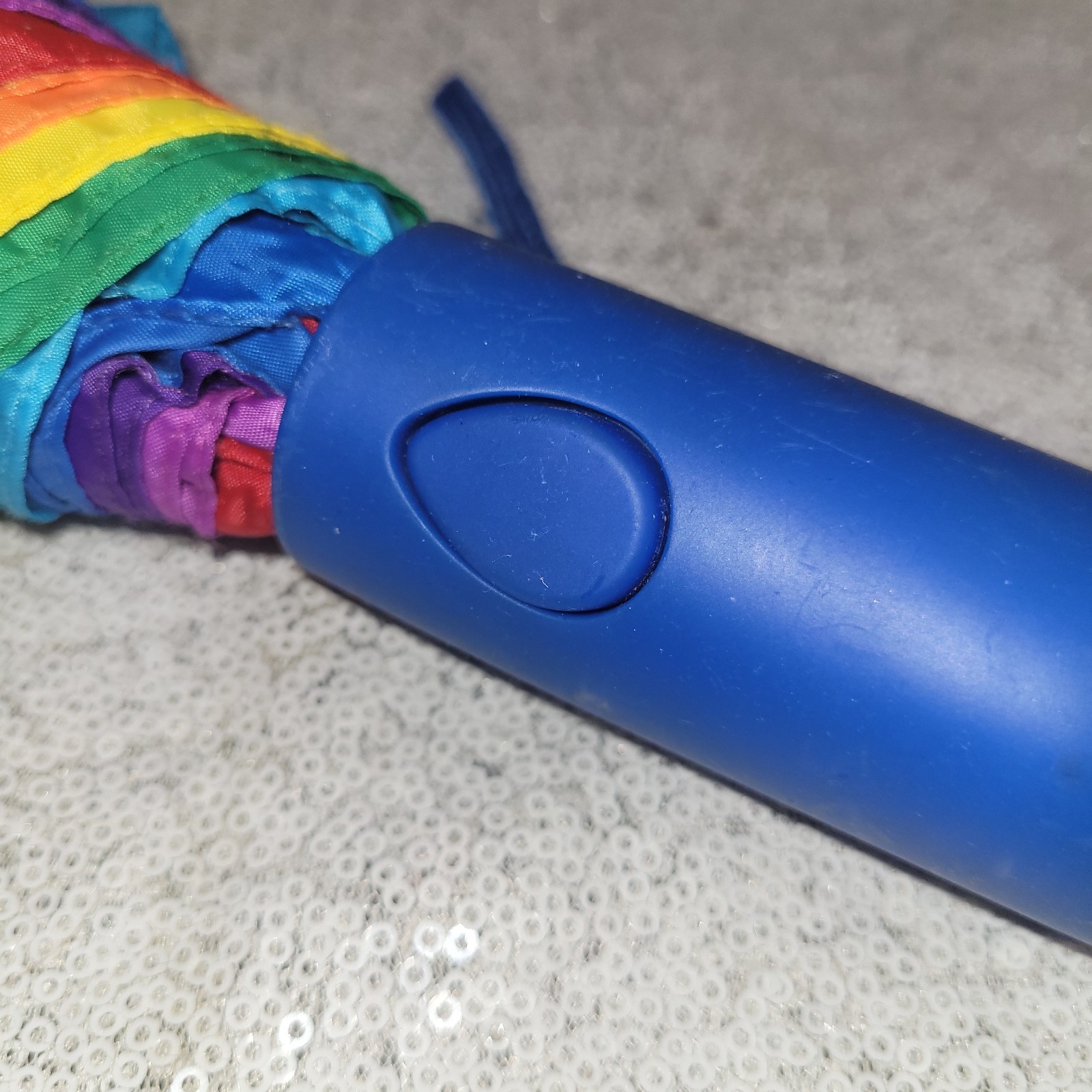 NEW ESSEX MFG Rainbow Umbrella Canopy Push Button Open Gay Lesbian Pride