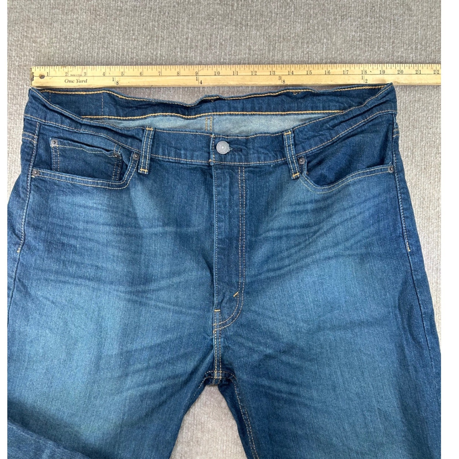 Levis 502 Regular Taper Jeans Mens 42×30 Medium Wash Blue Denim Stretch 29507