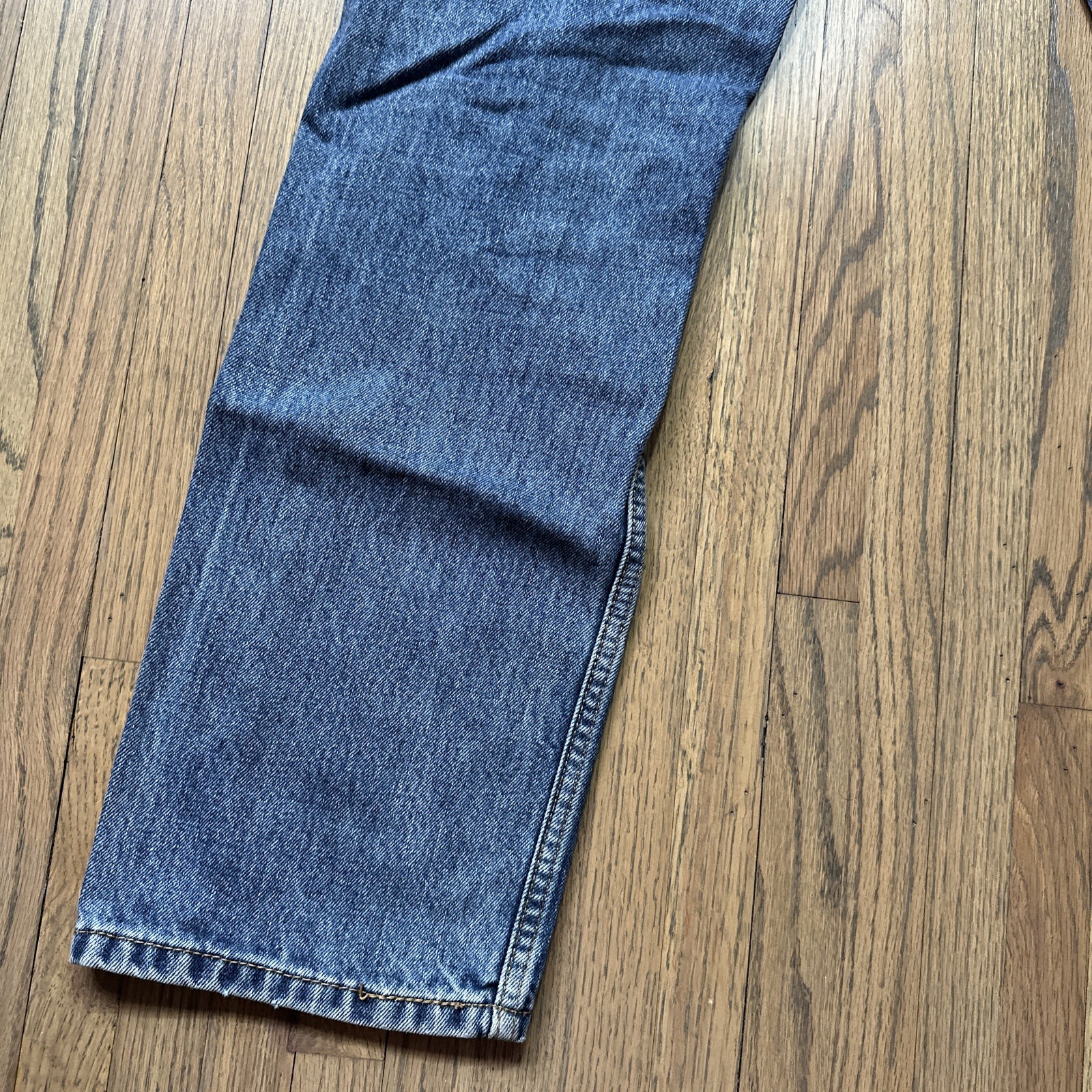Levi’s 505 Regular Fit Jeans Straight Leg Medium Blue Zipper Fly Men’s SZ 30×30