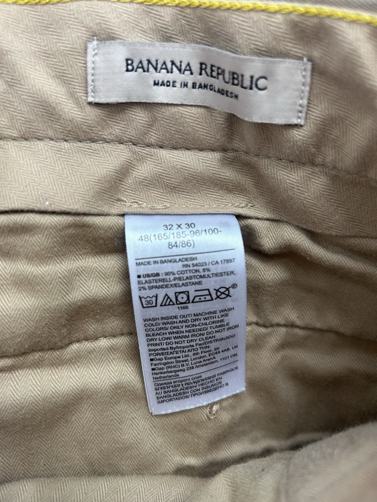 Banana Republic Men’s Beige Chino Pants Straight Fit Flat Front Stretch 32W