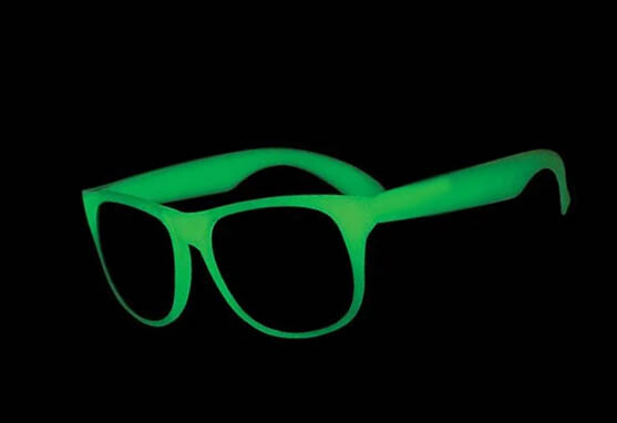 GLOW IN THE DARK VINTAGE RETRO SMOKE LENS SUNGLASSES PARTY VARIATION OF COLORS