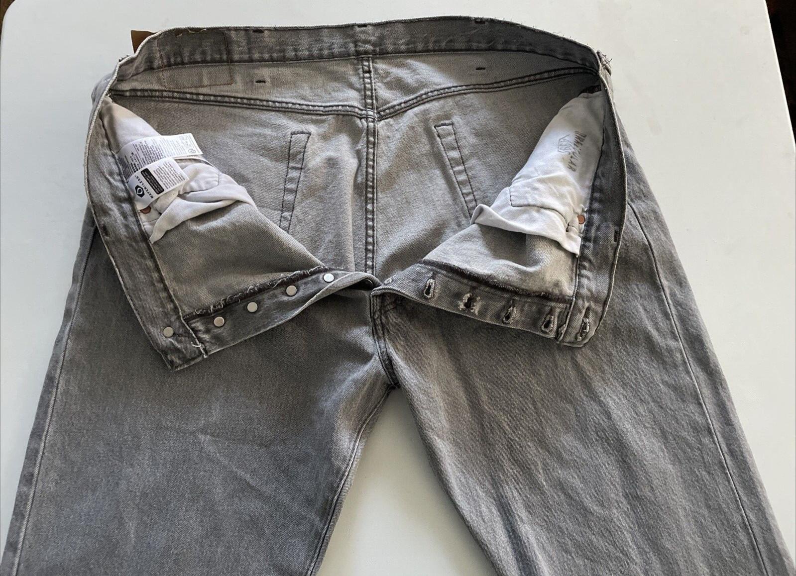 Levi’s 501 Jeans Men 40×30 Gray Relaxed Fit Button Fly Str Leg Western Irregular