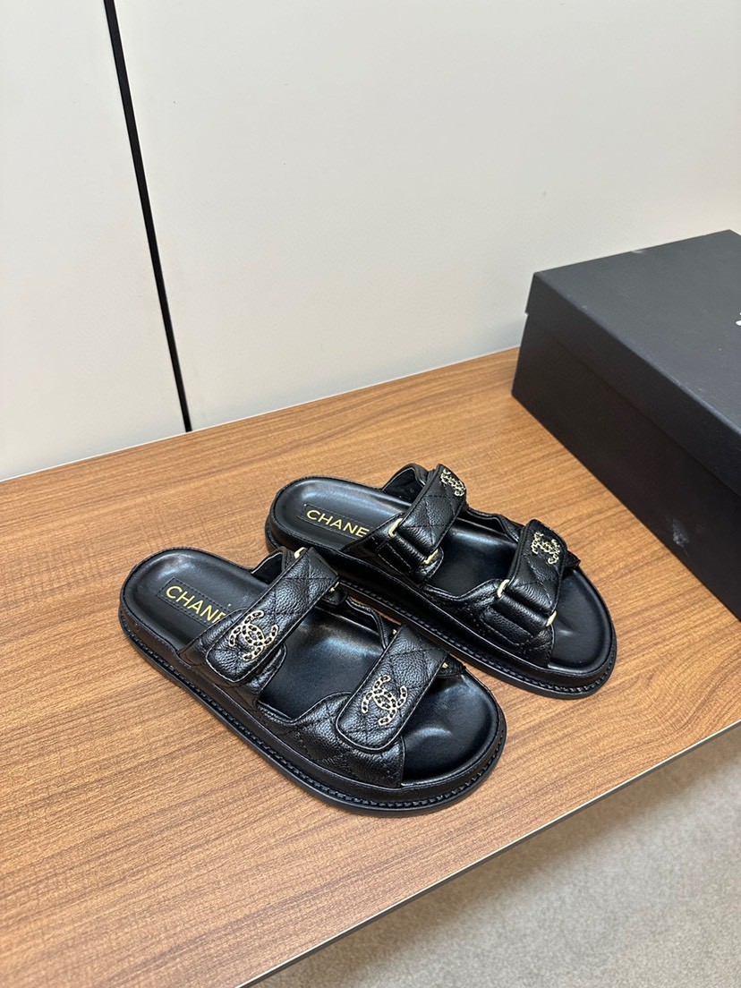 Chanel Black Quilted Leather Dad Sandals with Crystal CC Logo Size EU 36
