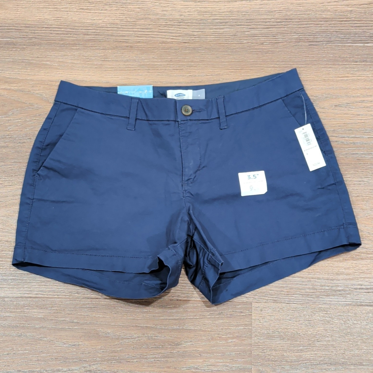 Old Navy Women’s Blue Chino Shorts Size 6 3.5″ Inseam Pockets Button Flat Front
