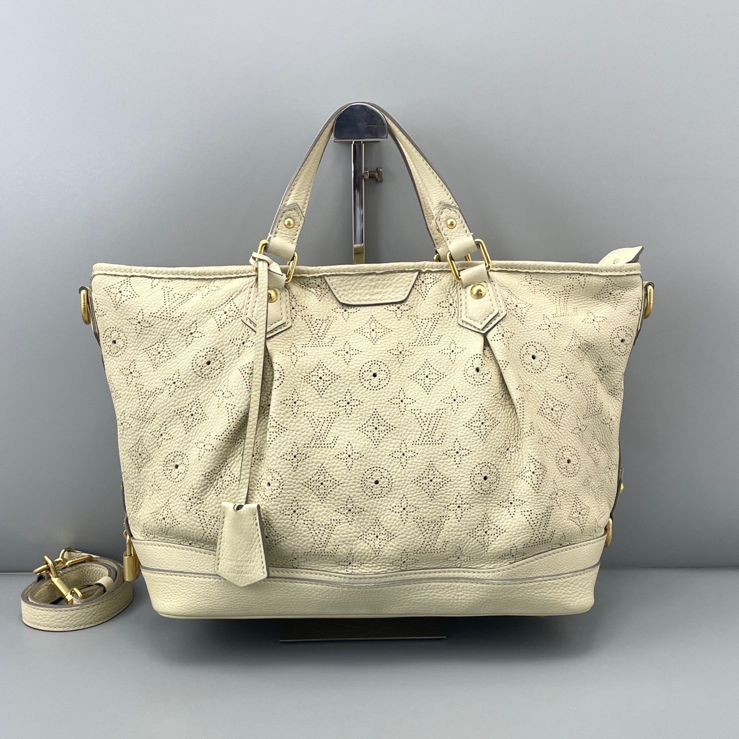 Louis Vuitton Pre-Owned Authentic Shoulder Bag Yellow 32*25*14cm