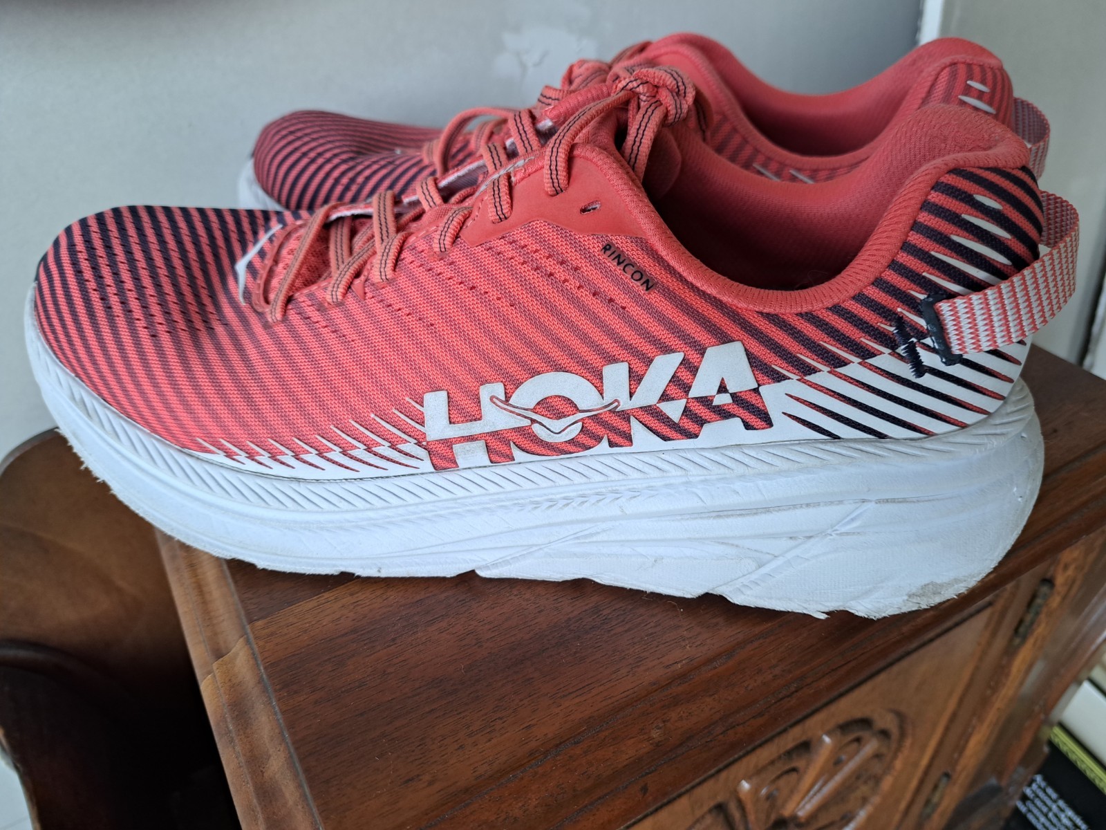 Hoka One One Rincon 2 Womens 10.5 Running Shoes Hot Coral White 110515 HCWH