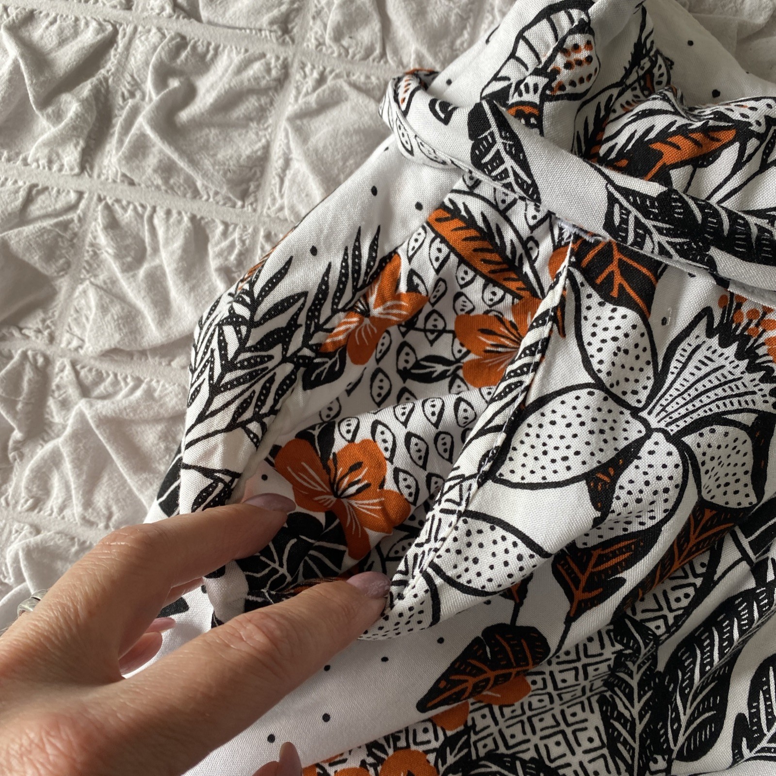 Superdry Women’s Size 12 Paper bag Shorts white, black, orange Self Tie Belt