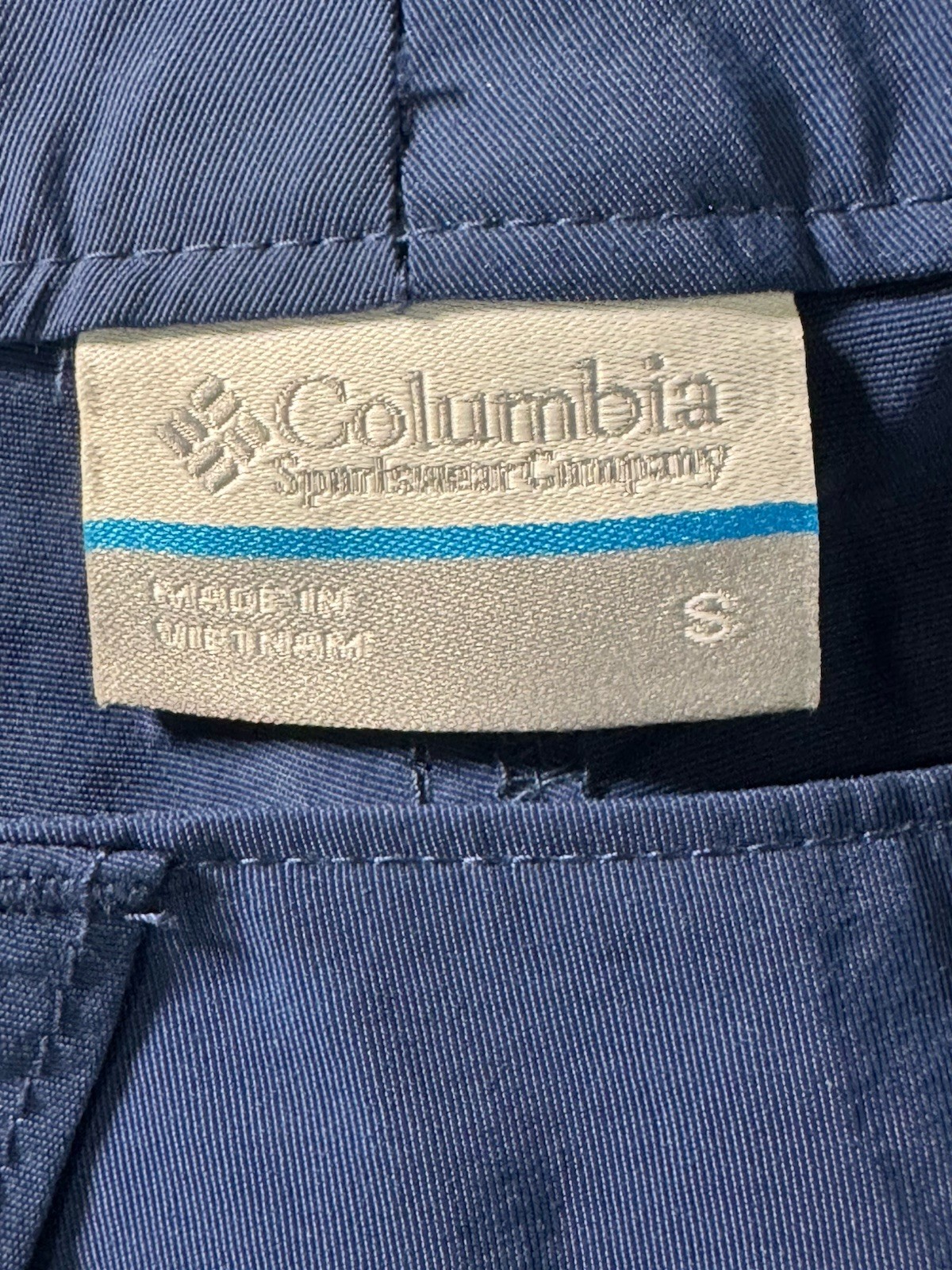 Columbia Coral Compass Women’s Shorts Size S 6” Inseam Blue Omni-Shade NWT